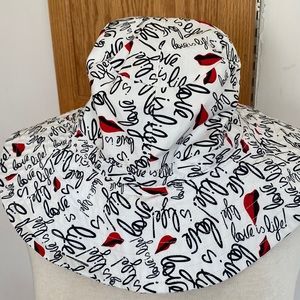 DVF Bucket Hat